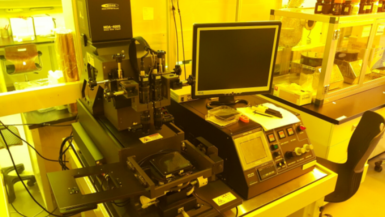Experimental system of Lithography